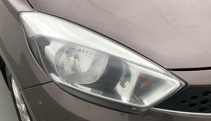 2017 Tata Tiago XZ PETROL, Petrol, Manual, 93,402 km, Right headlight - Faded