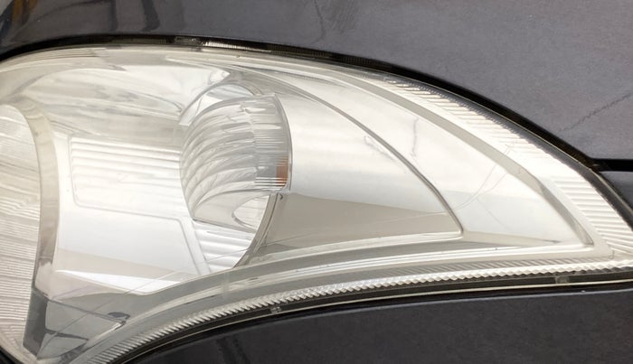 2016 Maruti Swift VDI ABS, Diesel, Manual, 83,675 km, Left headlight - Faded