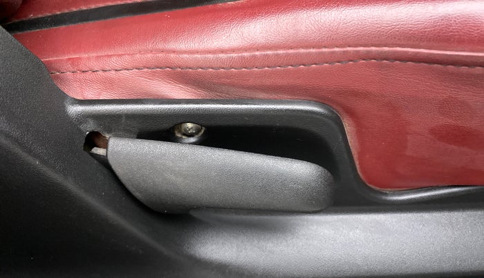 2016 Maruti Swift VDI ABS, Diesel, Manual, 83,675 km, Driver Side Adjustment Panel