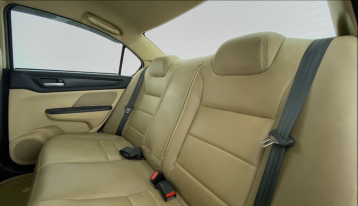 2020 Honda Amaze 1.2 V CVT I VTEC, Petrol, Automatic, 28,269 km, Right Side Rear Door Cabin