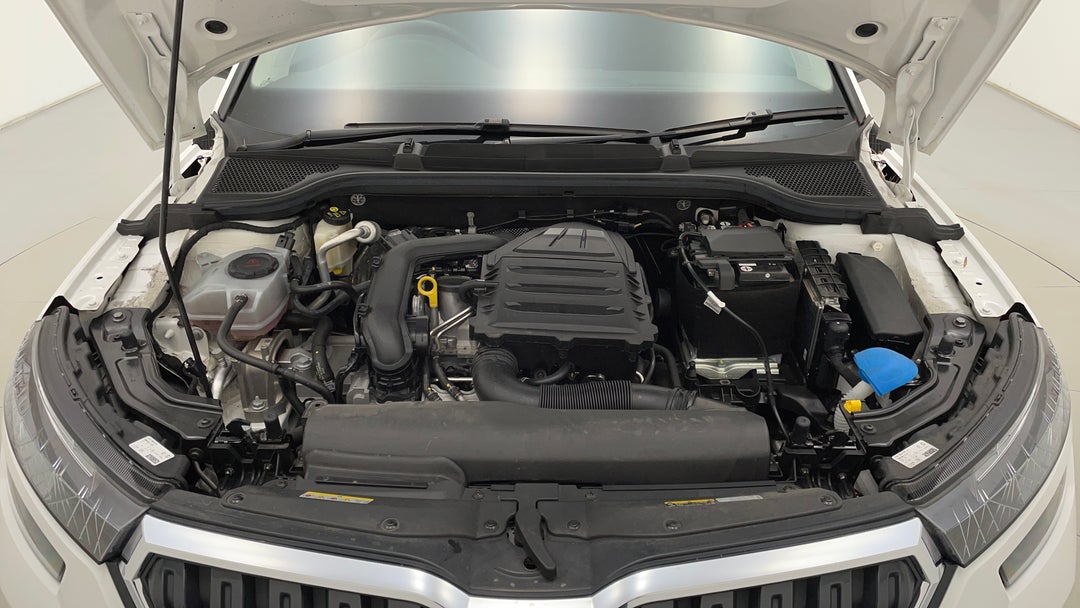 Open Bonnet (Engine)