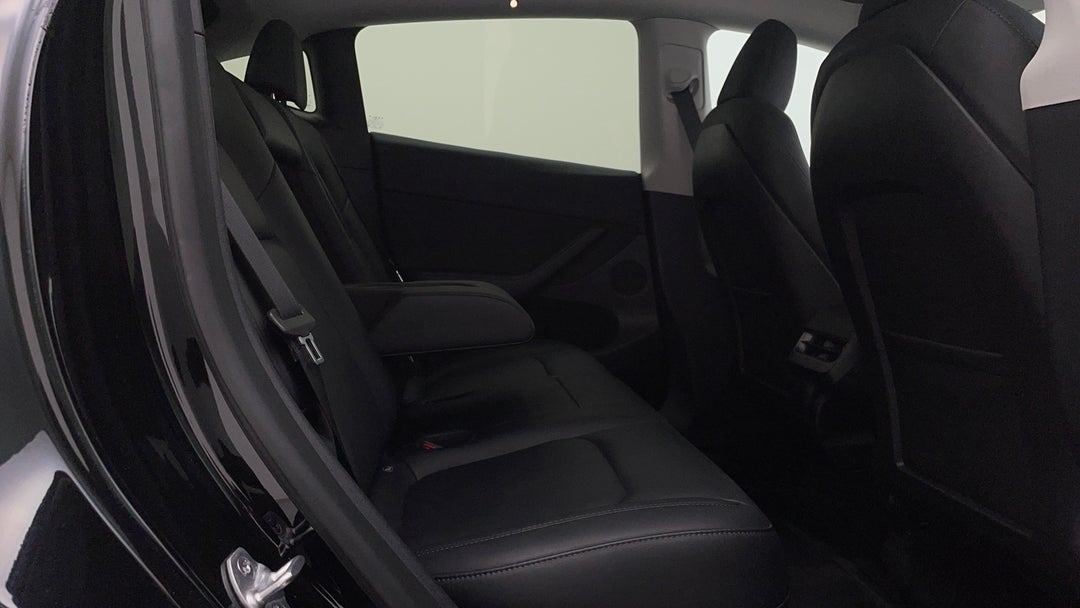 Right Side Rear Door Cabin View