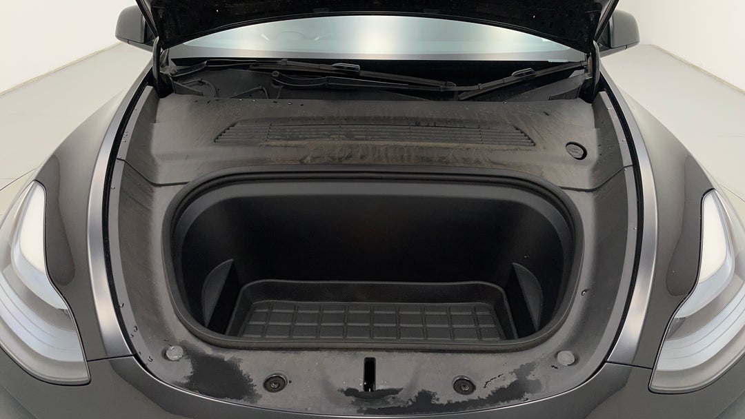 Open Bonnet (Engine)