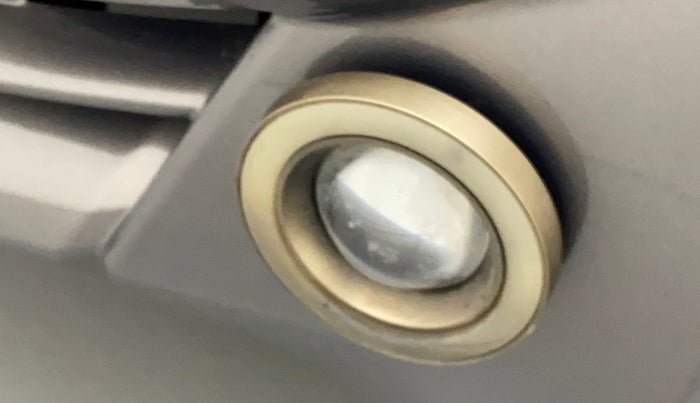 2017 Datsun Redi Go T(O) 1.0, Petrol, Manual, 33,915 km, Left fog light - Not working