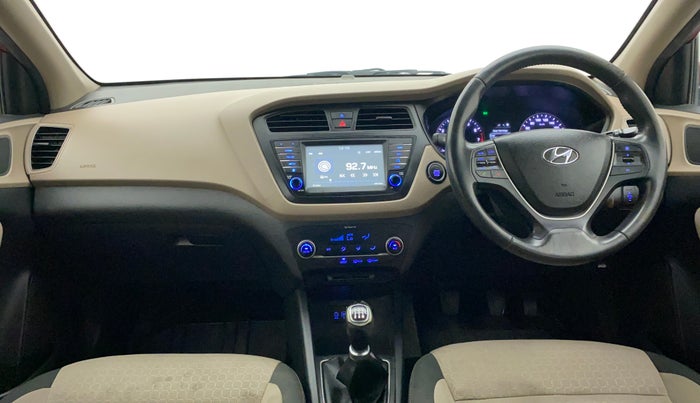 2016 Hyundai Elite i20 ASTA 1.2 (O), Petrol, Manual, 1,15,411 km, Dashboard