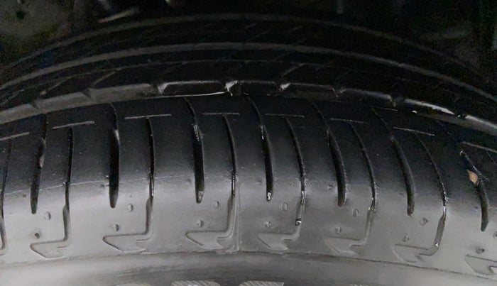 2022 Honda City ZX MT PETROL, Petrol, Manual, 2,795 km, Right Front Tyre Tread