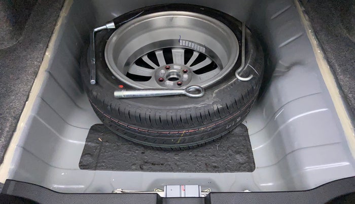 2022 Honda City ZX MT PETROL, Petrol, Manual, 2,795 km, Spare Tyre