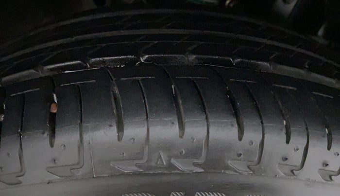 2022 Honda City ZX MT PETROL, Petrol, Manual, 2,795 km, Right Rear Tyre Tread