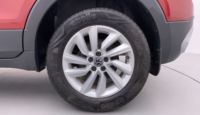 2022 Volkswagen TAIGUN HIGHLINE 1.0 TSI MT, Petrol, Manual, 7,544 km, Left Rear Wheel