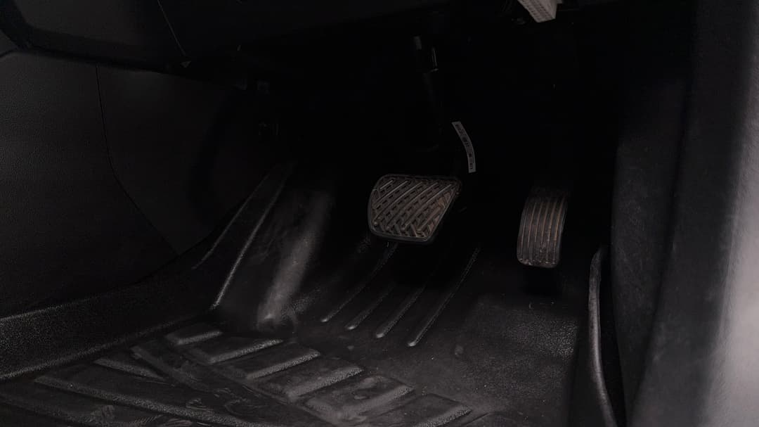 2023 GWM Haval H6 Ultra Hybrid, Automatic, 61778 km, Pedals and Footmat