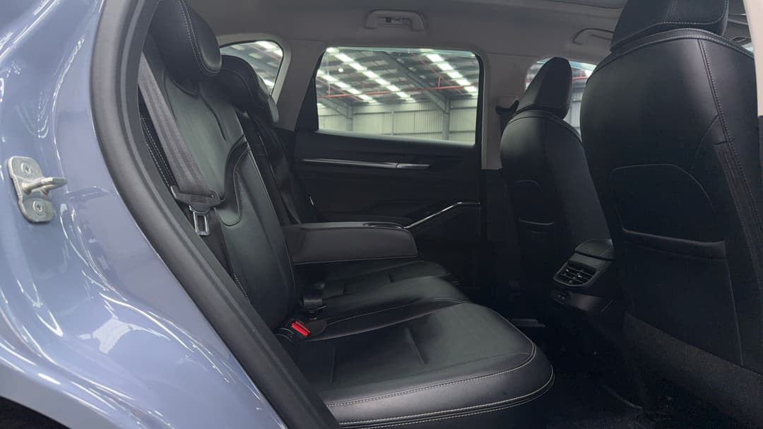 2023 GWM Haval H6 Ultra Hybrid, Automatic, 61778 km, Right Side Rear Door Cabin View