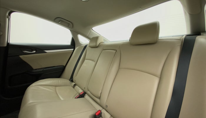 2019 Honda Civic 1.8L I-VTEC ZX CVT, Petrol, Automatic, 41,286 km, Right Side Rear Door Cabin