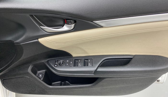 2019 Honda Civic 1.8L I-VTEC ZX CVT, Petrol, Automatic, 41,286 km, Driver Side Door Panels Control
