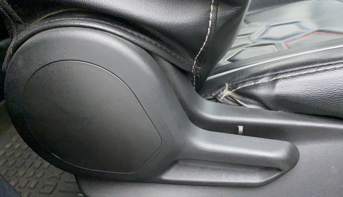 2021 Tata NEXON XM SUNROOF PETROL, Petrol, Manual, 23,899 km, Driver Side Adjustment Panel