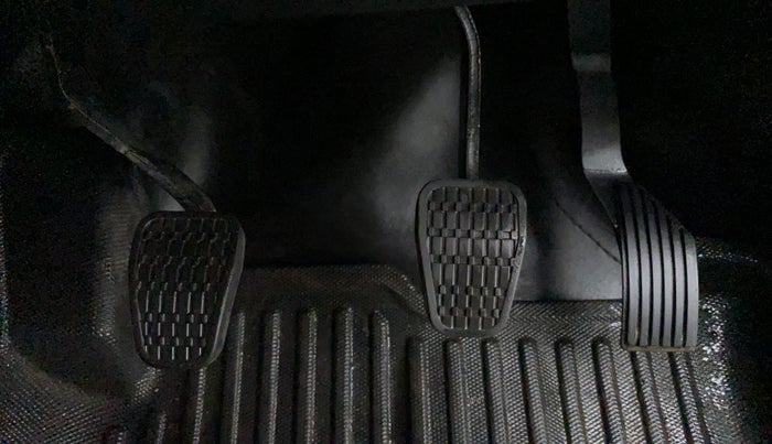 2021 Tata NEXON XM SUNROOF PETROL, Petrol, Manual, 23,899 km, Pedals