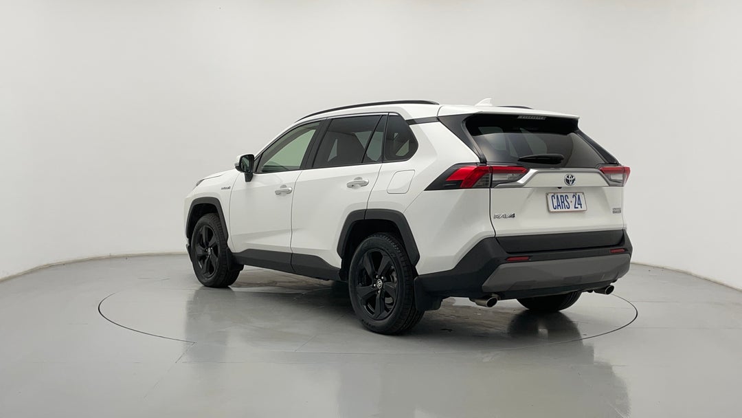 Left Back Diagonal (45- Degree) View