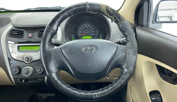 2014 Hyundai Eon ERA PLUS, Petrol, Manual, 74,626 km, Steering Wheel Close Up
