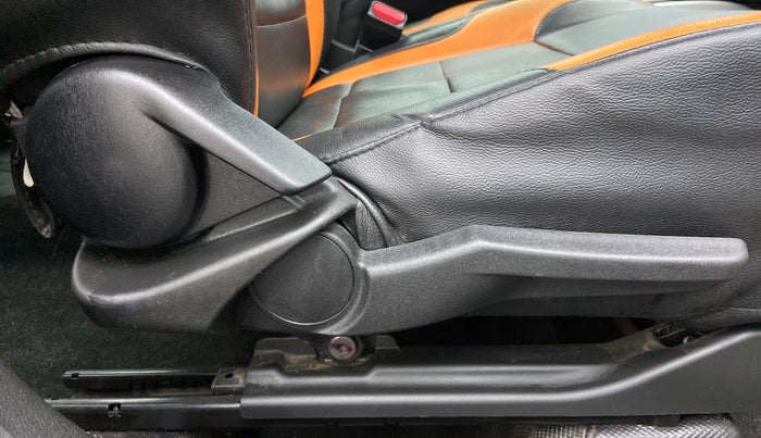 2016 Maruti Baleno ZETA PETROL 1.2, Petrol, Manual, 68,177 km, Driver Side Adjustment Panel