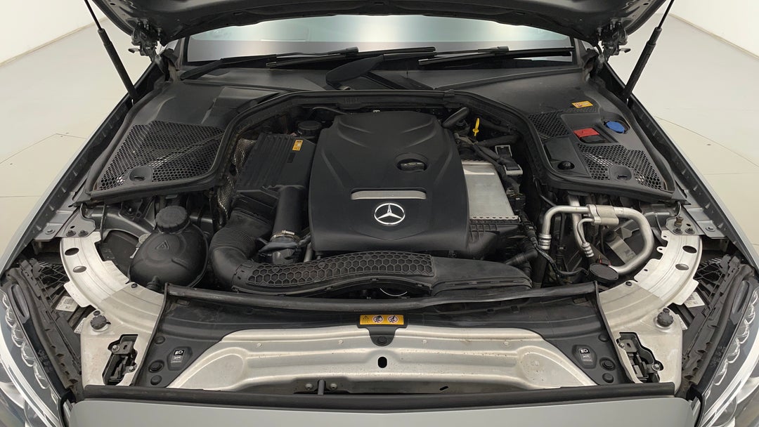 Open Bonnet (Engine)