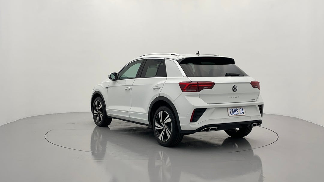 Left Back Diagonal (45- Degree) View