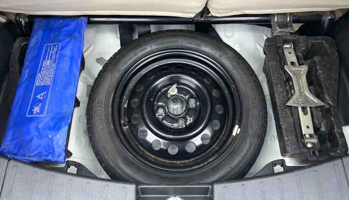 2014 Maruti Wagon R 1.0 VXI, Petrol, Manual, 98,842 km, Spare Tyre