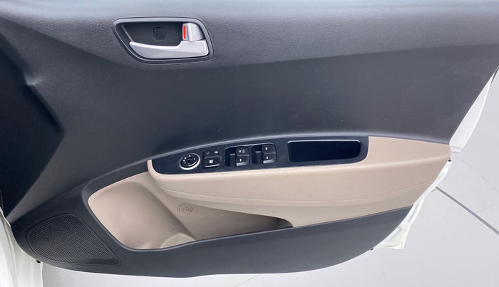 2017 Hyundai Grand i10 Sportz1.2 CRDI, Diesel, Manual, 86,038 km, Driver Side Door Panels Control