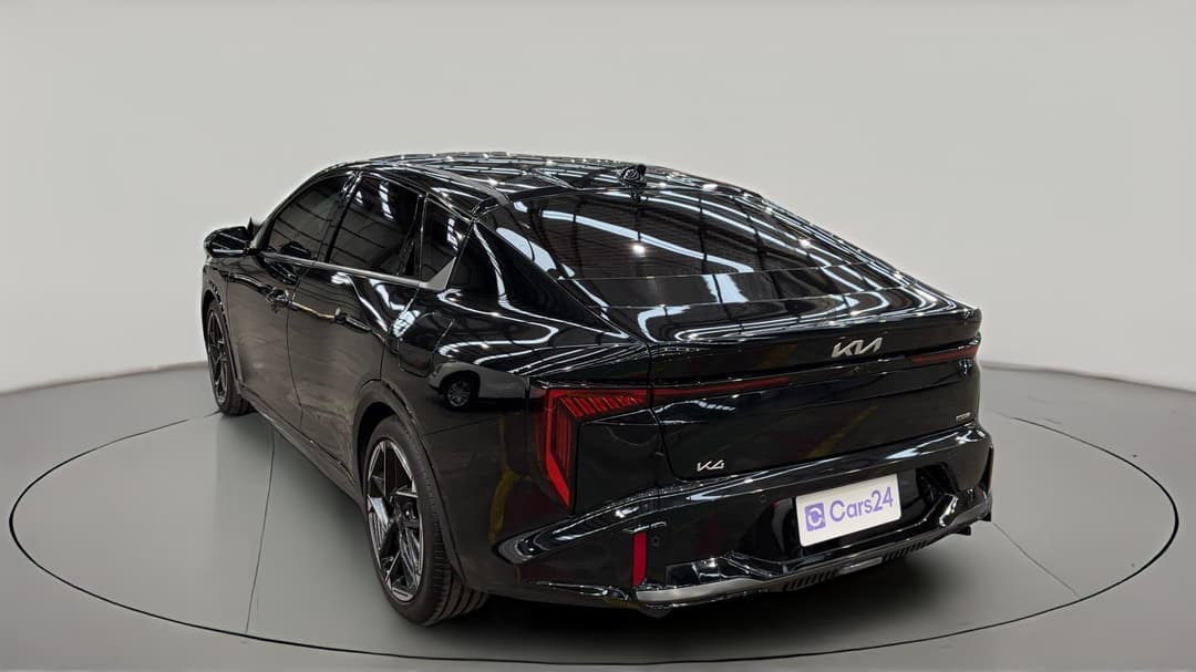 2025 Kia K4 Gt-line, Automatic, 11068 km, Left Back Diagonal (45- Degree) View