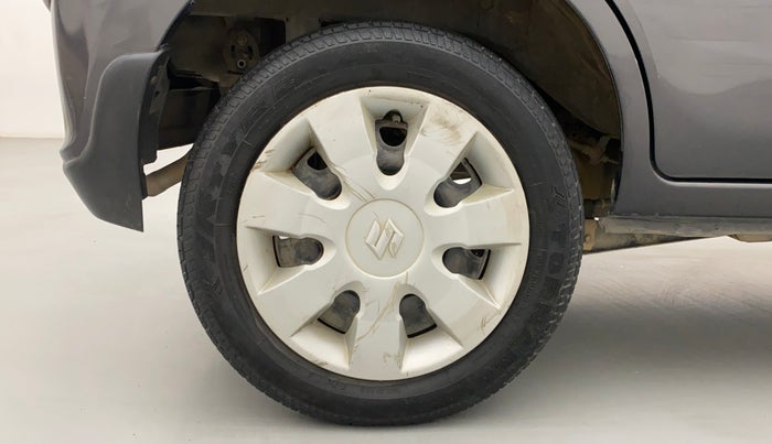2017 Maruti Alto K10 VXI, Petrol, Manual, 43,414 km, Right Rear Wheel