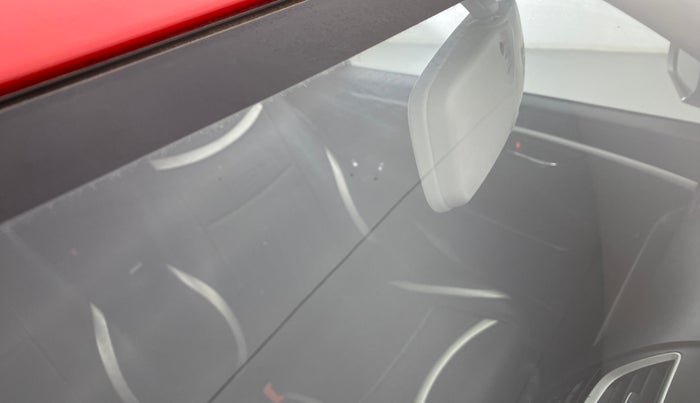 2017 Maruti Swift VXI D, Petrol, Manual, 41,321 km, Front windshield - Minor spot on windshield