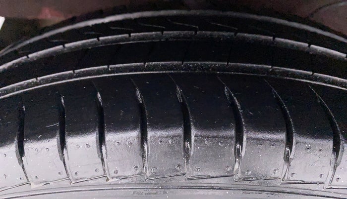 2019 Hyundai NEW SANTRO 1.1 MAGNA MT, Petrol, Manual, 23,154 km, Right Rear Tyre Tread