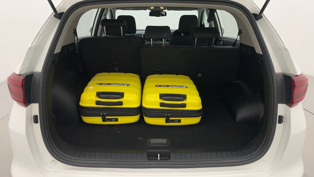 2020 Kia Sportage S (fwd), Automatic, 139161 km, Boot Inside View with Luggage