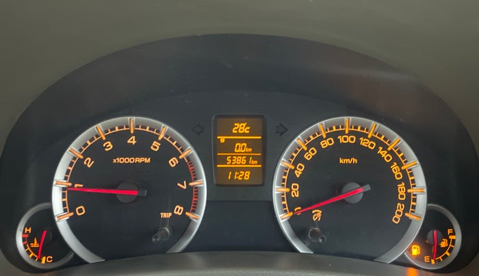 2018 Maruti Ertiga ZXI, Petrol, Manual, 53,896 km, Odometer Image