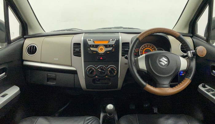 2013 Maruti Wagon R 1.0 VXI, CNG, Manual, 71,137 km, Dashboard