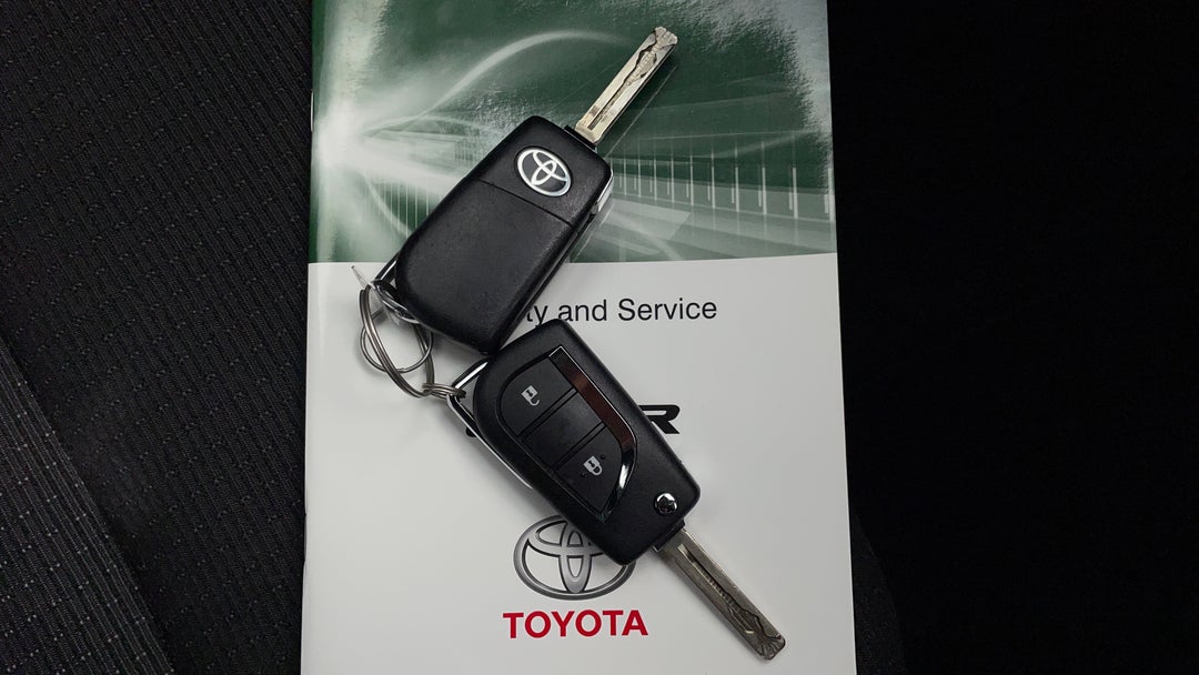 2018 Toyota C-HR (2wd), Automatic, 58055 km, Key Close-up