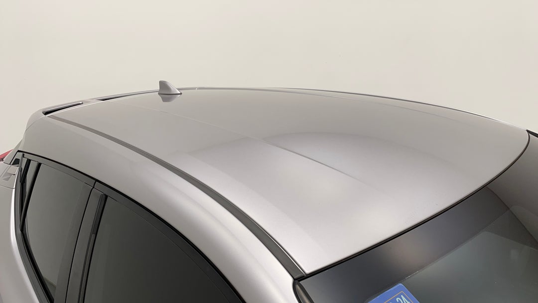 2018 Toyota C-HR (2wd), Automatic, 58055 km, Roof/Sunroof View