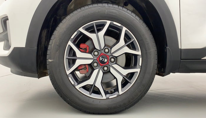 2019 KIA SELTOS GTX 1.4 GDI AT PETROL, Petrol, Automatic, 15,890 km, Left Front Wheel