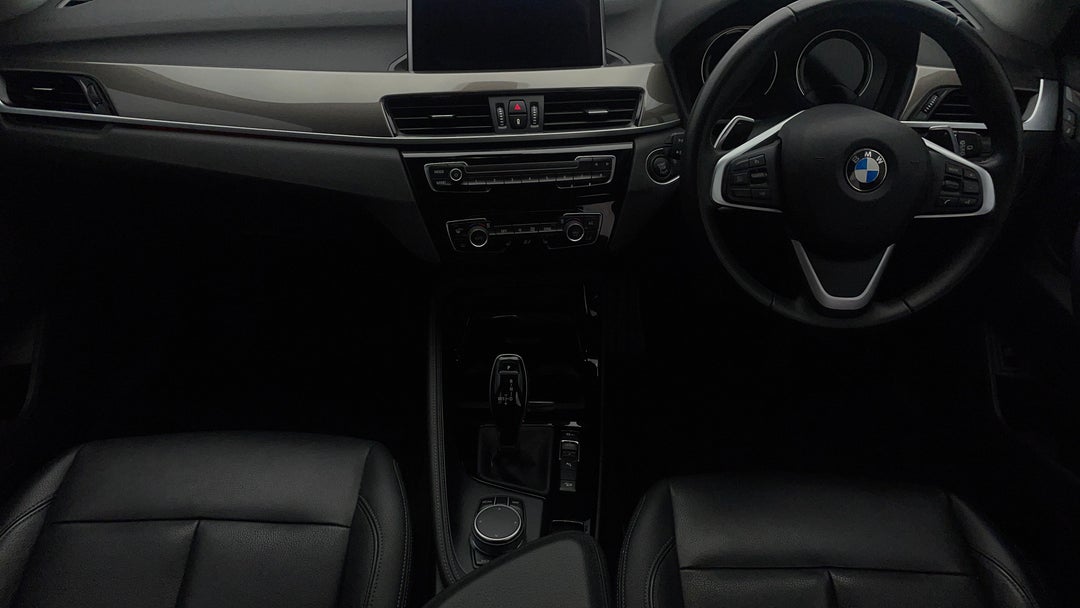 2019 BMW X1 Xdrive 25i, Automatic, 120187 km, Center Console