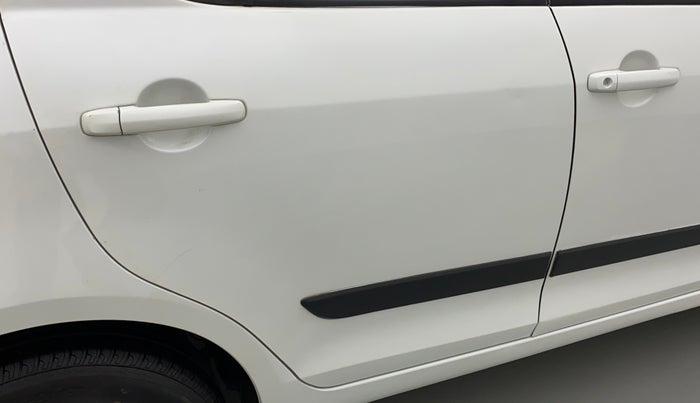 2017 Maruti Swift VXI, Petrol, Manual, 29,211 km, Right rear door - Slightly dented