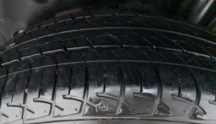 2020 Skoda Rapid 1.0 AMBITION TSI AT, Petrol, Automatic, 27,997 km, Left Rear Tyre Tread