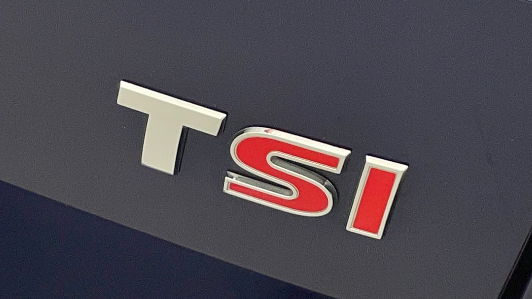 Badge (Boot Right Side)