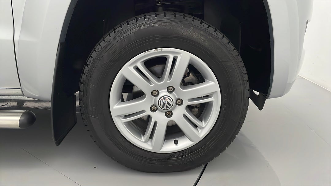 2015 Volkswagen Amarok Tdi420 Highline (4x4), Automatic, 95227 km, Right Front Wheel