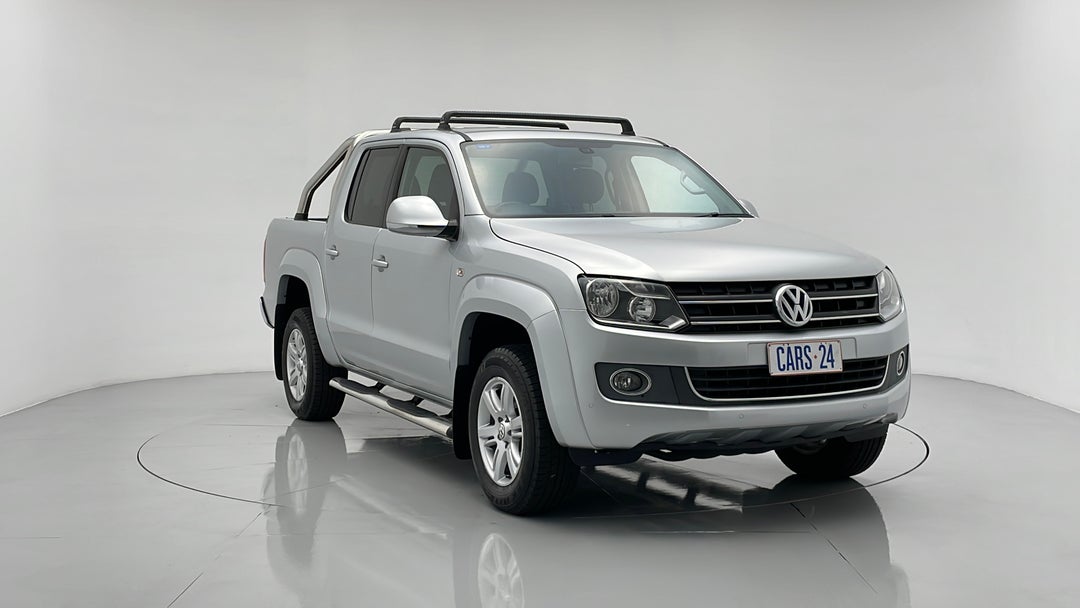 2015 Volkswagen Amarok Tdi420 Highline (4x4), Automatic, 95227 km, Right Front Diagonal (45- Degree) View