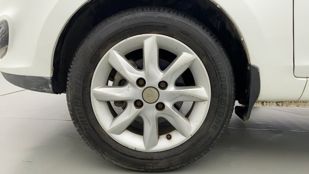 Left Front Wheel