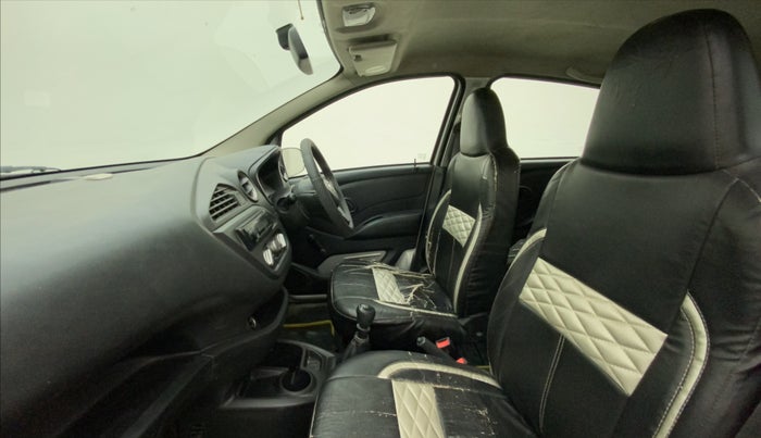 2018 Datsun Redi Go A, Petrol, Manual, 65,028 km, Right Side Front Door Cabin