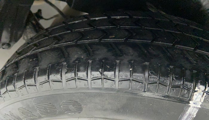2014 Maruti Swift Dzire VDI BS IV, Diesel, Manual, 54,356 km, Left Rear Tyre Tread