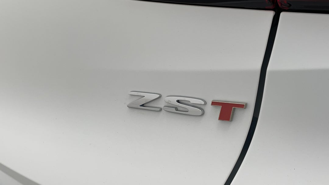 Badge (Boot Right Side)