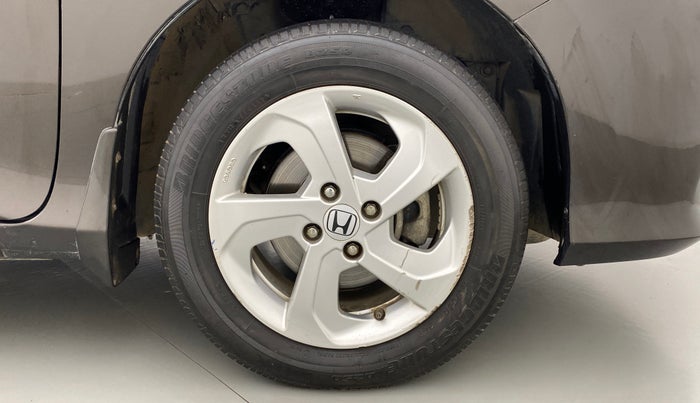 2016 Honda City V MT PETROL, Petrol, Manual, 38,706 km, Right Front Wheel