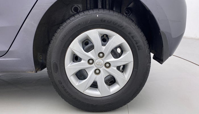 2020 Hyundai Elite i20 1.2 MAGNA PLUS VTVT, Petrol, Manual, 18,712 km, Left Rear Wheel