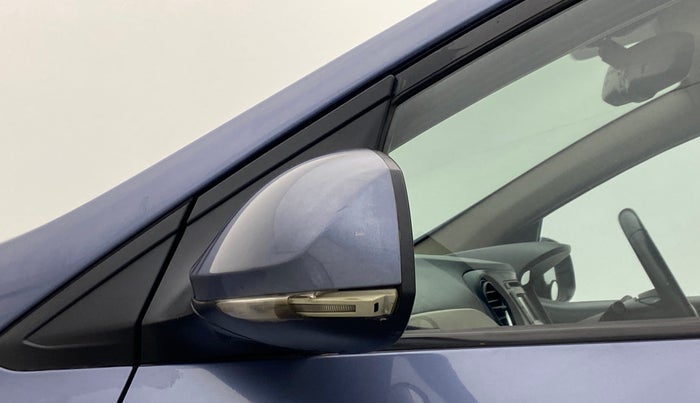2014 Hyundai Xcent SX 1.2 OPT, Petrol, Manual, 80,274 km, Left rear-view mirror - Indicator light has minor damage