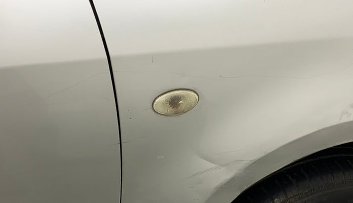 2010 Maruti Swift Dzire LXI 1.2 BS IV, Petrol, Manual, 46,470 km, Right fender Indicator light - Not working
